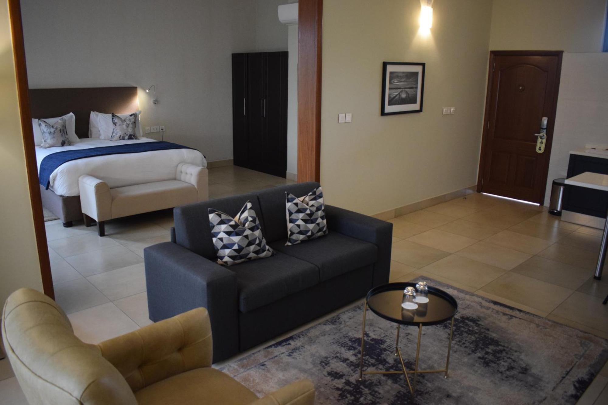 Mythos Boutique Hotel Кигали Номер фото