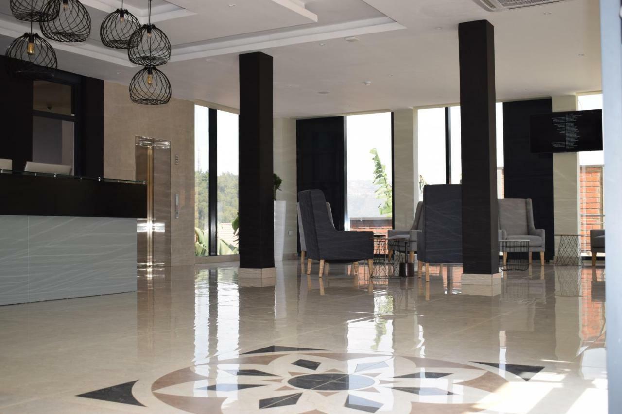 Mythos Boutique Hotel Кигали Экстерьер фото